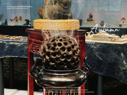 Hollow-out herbal aromatherapy burner